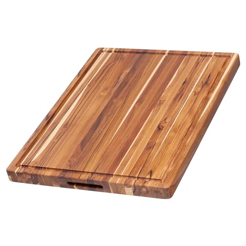 TeakHaus Traditional Schneidebrett Holz M | 51 x 38 x 3,8 cm | Nachhaltiges FSC-zertifiziertes Teakholz Tranchierbrett mit Saftrille | Holzbrett Küche für Gemüse & Fleisch von Teakhaus