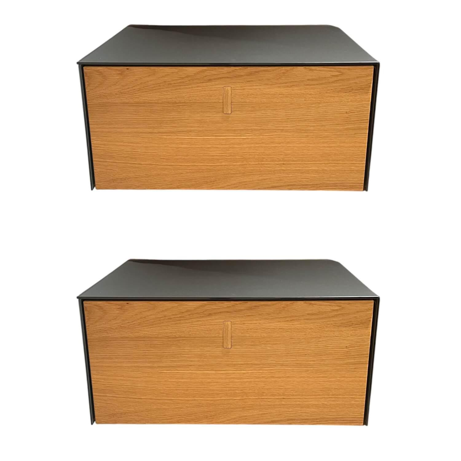 2er Set Nachtkästchen Front Eiche Geölt Farbglas Stahl Grau Matt Mit Klappgriff ... 2er Set Nachtkästchen Front Eiche Geölt Farbglas Stahl Grau Matt Mit Klappgriff ... von Team 7