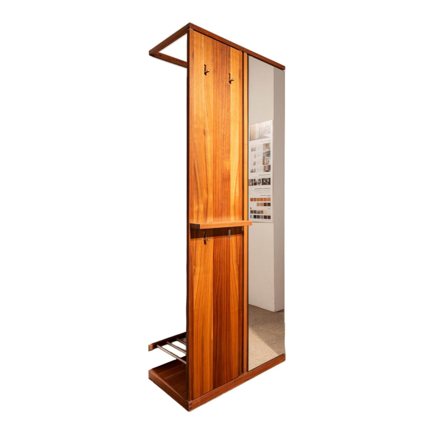 Garderobe Nussbaum Teilverdeckt 80x192 von Team 7