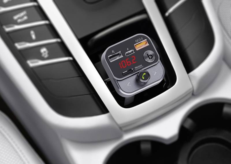 Technaxx Transmitter & Bassverstärker FMT1700BT von Technaxx