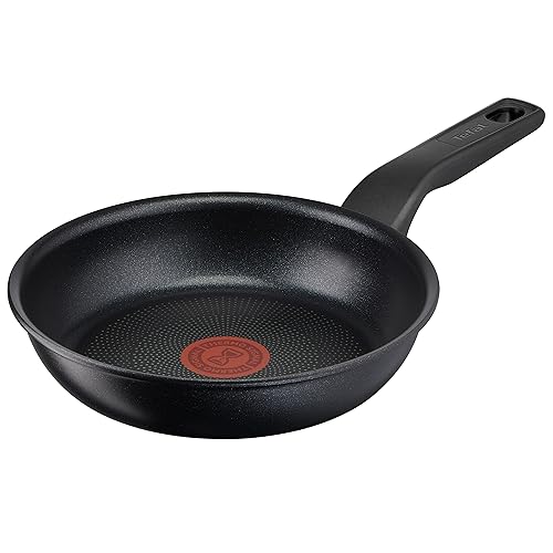 Tefal G30302 Titanium Force Bratpfanne | 20 cm | extra haltbare Antihaft-Beschichtung | Thermo Signal Temperaturanzeiger | induktionsgeeignet | Schüttrand | Schwarz von Tefal