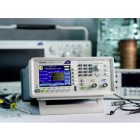 Tektronix AFG1062 Funktionsgenerator netzbetrieben 0.000001Hz - 60MHz 2-Kanal Sinus, Rechteck, Puls, von Tektronix