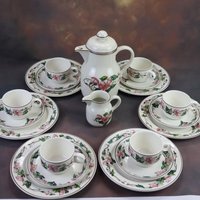 Vintage Villeroy & Boch Coffee Service Old Luxembourg Porcelain Tea Set With Jug Cups Saucers Plates Antique Tableware Collectible von TellerSammlung