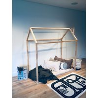 Handgemachtes Montessori Bett | Benutzerdefinierte Größenauswahl Natürliches Holz-Finish Teobeds von TeoBeds
