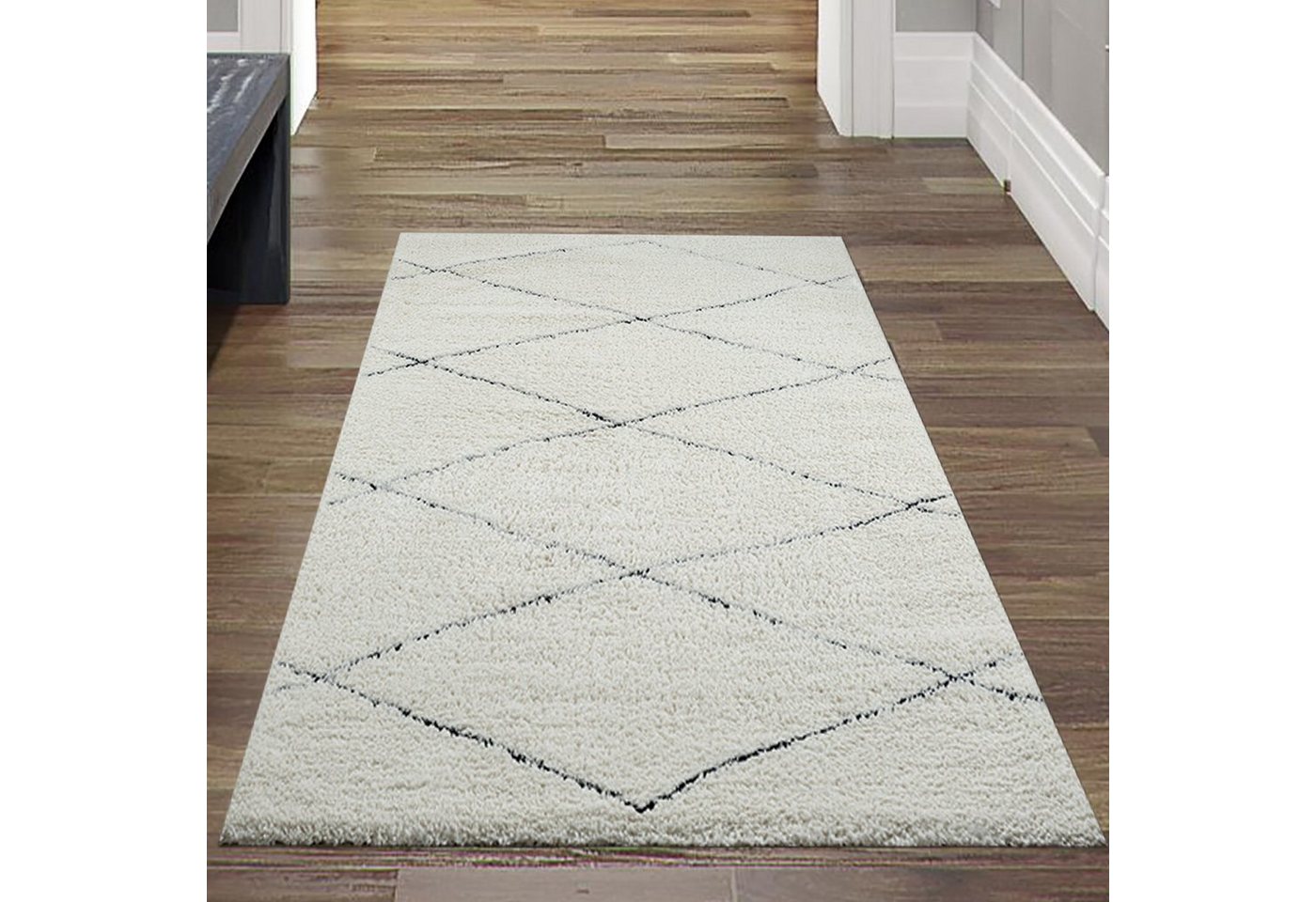 Teppich Skandinavisch Hochflor Wohnzimmerteppich Rautenmuster schwarz weiß, Teppich-Traum, rechteckig, Höhe: 30 mm von Teppich-Traum
