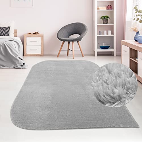 Teppich-Traum Gästezimmerteppich mit abgerundeten Ecken – waschbar – grau, 120 x 170 cm von Teppich-Traum