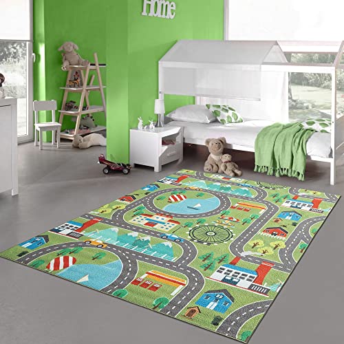 Teppich-Traum Kinder Spielteppich mit Stadtlandschaft auf Wiese in grün Größe 200 cm Quadrat von Teppich-Traum