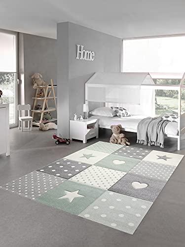 Teppich-Traum Kinderzimmer Teppich Spiel & Baby Teppich Herz Stern Punkte Design Grün Grau Creme Größe 140x200 cm von Teppich-Traum