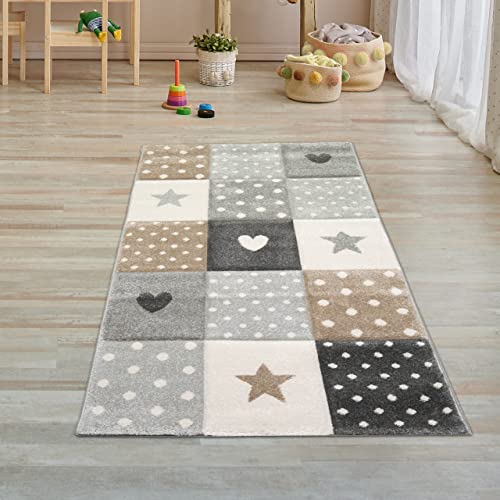 Teppich-Traum Kinderzimmer Teppich Spiel & Baby Teppich Herz Stern Punkte Design in Braun Beige Grau Größe 80x150 cm von Teppich-Traum