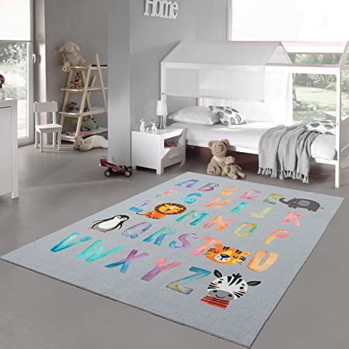 Teppich-Traum Spiel-Kinderteppich Buchstaben Alphabet in bunten Farben auf Hintergrund in grau, 160x220 cm von Teppich-Traum