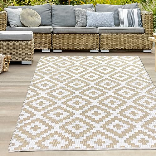 Teppich-Traum Teppich Outdoor Außenteppich wetterfest wasserfest Balkon Garten Terrasse Camping Picknick Strand Kunststoff Rauten Boho beige 150 x 220 cm von Teppich-Traum