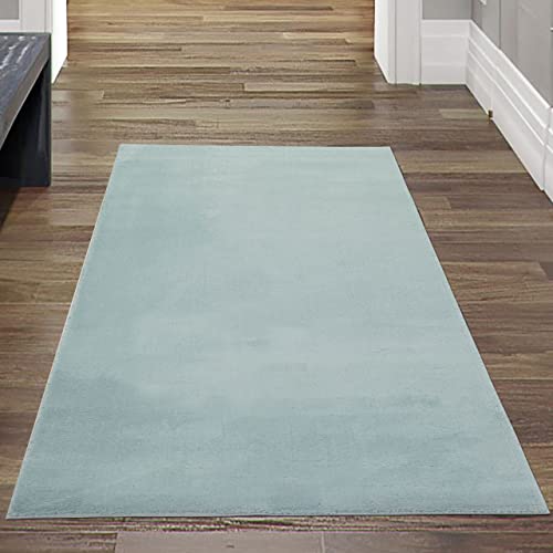Teppich-Traum Teppich Schlafzimmer Eingangsbereich Badezimmer antirutsch sanft mit schönem einfarbigem Design in Blau 60 x 110 cm von Teppich-Traum