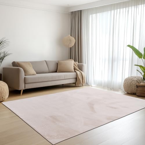 Teppich-Traum Teppich Wohnzimmer Schlafzimmer Kurzflorteppich Hasenfell Kunstfell Optik seidig weich samtig glänzend pflegeleicht hochwertig einfarbig Creme 240 x 340 cm von Teppich-Traum