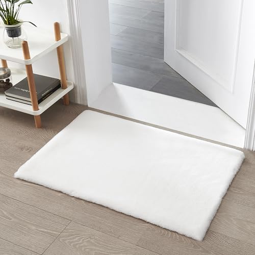 Teppich Wölkchen Fellteppich Kunstfell Teppich Waschbar, Hasenfell Imitat, Kaninchenfell, Kurzfell - Flauschiger Teppich Wohnzimmer, Bettvorleger Schlafzimmer - Weiss - 60x90cm von Teppich Wölkchen