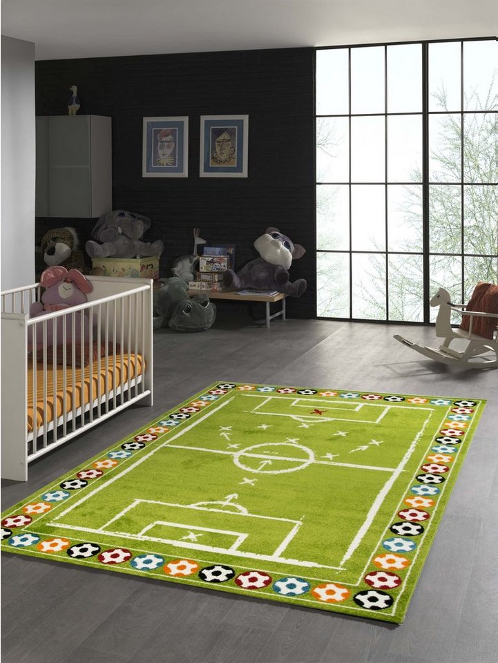 TeppichHome24 Kinderteppich Kinderteppich Teppich Fußball in Grün, rechteckig, Höhe: 0.9 mm von TeppichHome24