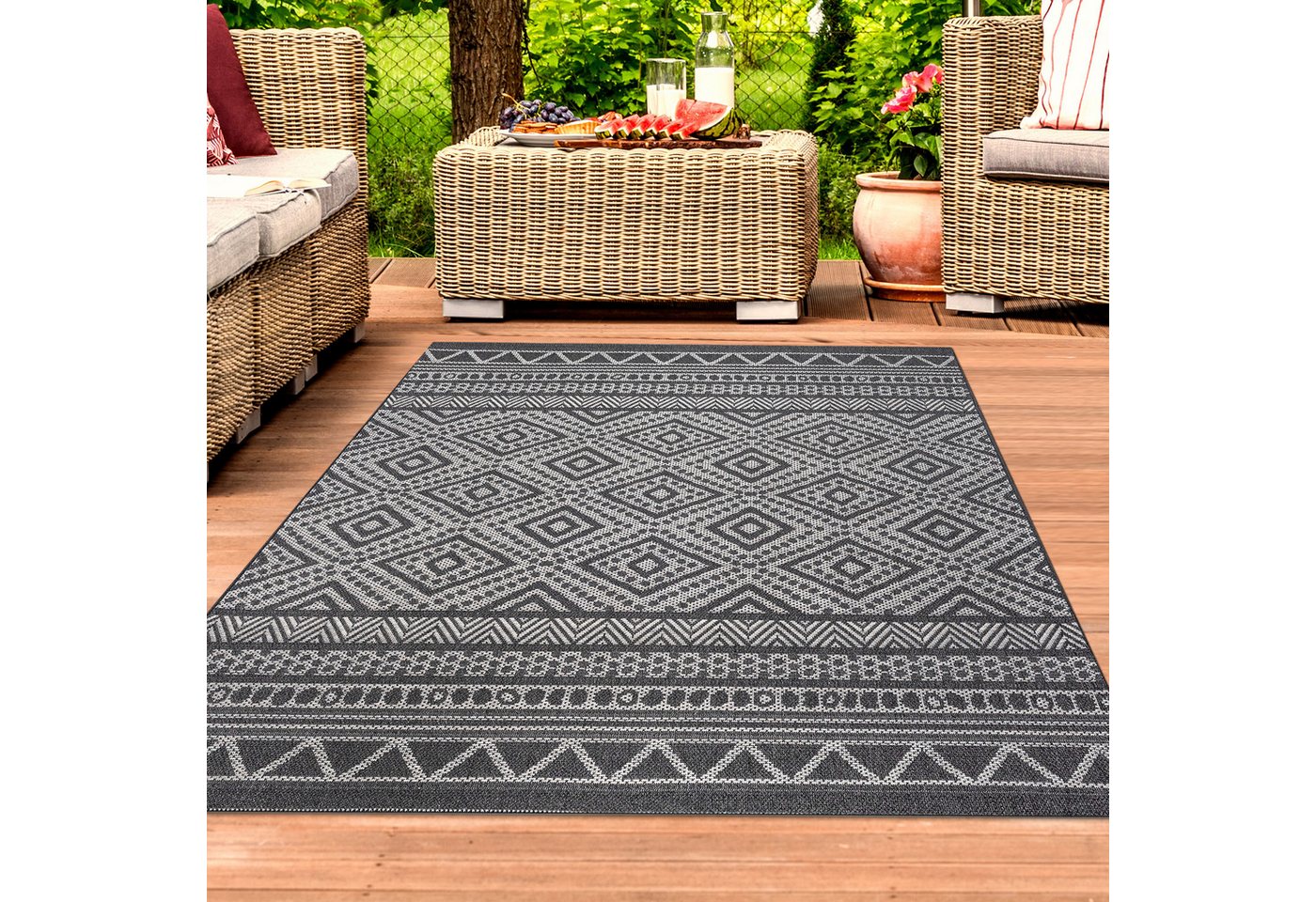TeppichHome24 Outdoorteppich In- & Outdoorteppich in modernem Boho-Design in Anthrazit Creme, Rechteckig TeppichHome24 Outdoorteppich In- & Outdoorteppich in modernem Boho-Design in Anthrazit Creme, Rechteckig von TeppichHome24