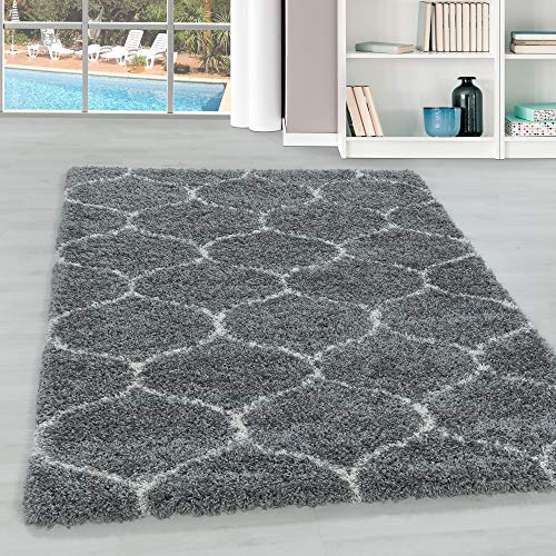 Hochflor Teppich Wohnzimmer im Skandinavischen Stil Skandinavisches Design Rechteckig Teppich Flauschiger Langflor Shaggy Teppich Pflegeleicht Wohnzimmerteppich in Farbe: Grau, Grösse: 240 x 340 cm von Teppium