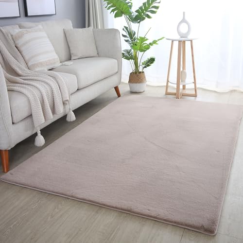 Weicher Hochflor Teppich Wohnzimme Waschbarer Teppich im modernen Stil Unicolor & Einfarbig Teppich Felloptik Flauschig rutschfest Rechteckig Teppich in Farbe: Beige, Grösse: 140 x 200 cm von Teppium