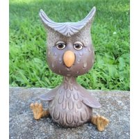 Eulen-Wackelkopf - Weise Eule Keramik-Eule Schrei-Eule Lehrer-Geschenk Geschenke Unter 20 Gefleckte Eulen-Dekor Eulen-Geschenk Vogel-Dekor von TeresasCeramics