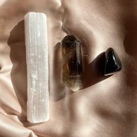 Das Circe Crystal Kit | Rauchquarz, Selenit, Obsidian Stein Minimal Wicca Hexe Heilende Reinigung Zauberhaftes Geschenkset von TerraSoleilCo