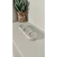 Ovaler Teelichthalter, Dreifacher Terrazzo-Teelichthalter, Geschenk Für Architekten, Muttertagsgeschenk, Kerzenliebhabergeschenk von TerrazzoMioDesigns