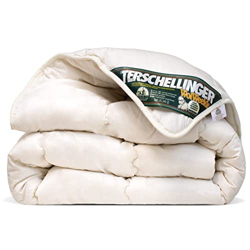 Terschellinger Winterdecke - Bettdecke aus 100% IWS-Schurwolle - Hochwertiges Winter Wolle Bettdecke - Woolmark Zertifiziert - 240 x 220 cm Terschellinger Winterdecke - Bettdecke aus 100% IWS-Schurwolle - Hochwertiges Winter Wolle Bettdecke - Woolmark Zertifiziert - 240 x 220 cm von Terschellinger Wolweelde