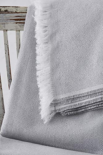 Textil-home Bettüberwurf, Mehrzweck/Plaid 230 x 285cm Dante - Eignet Sich als Sofaüberwurf und auch als Tagesdecke. Perlenfarbe von Textil-home