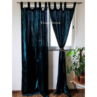 Samtvorhang Smaragd Grün Luxe Raumteiler Boho Fenstervorhang Hippie Hochwertiger Vorhang Paneel von TextileTresor