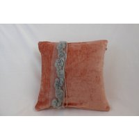 Flauschiges Dekokissen von Textiltraeume