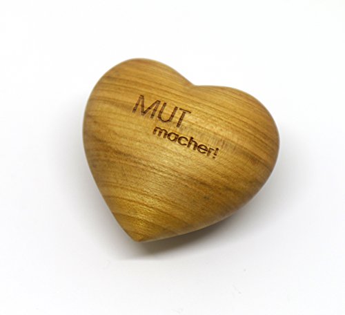 Thankgoods Sag´s mit Herz Handschmeichler Mutmacher aus Holz - Einzigartige Geschenkidee mit Gravur Thankgoods Sag´s mit Herz Handschmeichler Mutmacher aus Holz - Einzigartige Geschenkidee mit Gravur von Thankgoods
