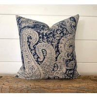 Hochwertiges Leinen Marine Paisley Kissenbezug, Dekokissen, Wurfkissen, Saphirkissen, Indigo Kissen von ThatDutchGirlHome