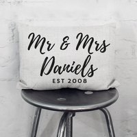 Personalisiertes Mr Und Mrs Kissen, Personalisiertes Hochzeitskissen, Personalisierter Hochzeitskissenbezug, Personalisierte Kissenbezüge Personalisiertes Mr Und Mrs Kissen, Personalisiertes Hochzeitskissen, Personalisierter Hochzeitskissenbezug, Personalisierte Kissenbezüge von Thatsnicethatuk