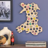 Wales Bierflaschenkappensammler Kartengeschenk Für Zuhause, Bierkappensammler, Vatertagsgeschenk, Mannhöhlendekor, Flaschenkappenhalter von Thatsnicethatuk