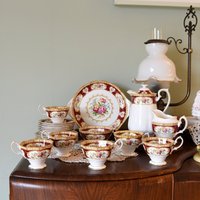 Royal Albert Lady Halmiton Reg Nr. 832394, Kaffee Set 22 Stück 6 Trios, Teekanne, Zuckerdose, Milchkännchen, Kuchenteller, Made in England #2011091 von Thatsthewayukshop