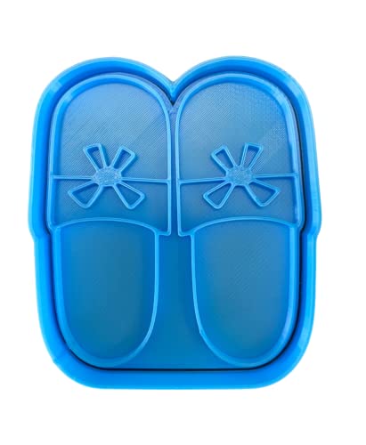 The Cookie Cutter Hub 10 cm Spa Day Hausschuhe Ausstechform und passender Präger für Kekse, Kekse, Ton, Backen, Dekoration The Cookie Cutter Hub 10 cm Spa Day Hausschuhe Ausstechform und passender Präger für Kekse, Kekse, Ton, Backen, Dekoration von The Cookie Cutter Hub