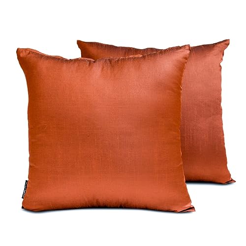 The HomeCentric Luxus Rost Kissen Überzüge 2 Stück, 40x40 cm Kunstseide Kissen Schlicht und solide, Kissenhülle, Solide Kissen, Modern Kissen Überzüge - Rust Luxury von The HomeCentric