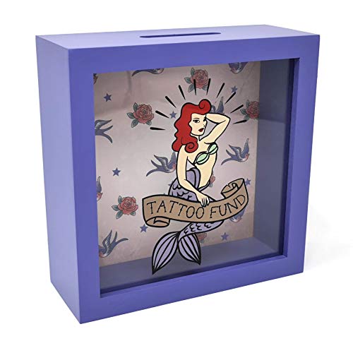 Spardose als Bilderrahmen – Aufschrift „Tattoo Fund“. von The Leonardo Collection