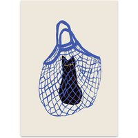 The Poster Club - The Cat’s In The Bag von Chloe Purpero Johnson, 40 x 50 cm von The Poster Club ApS