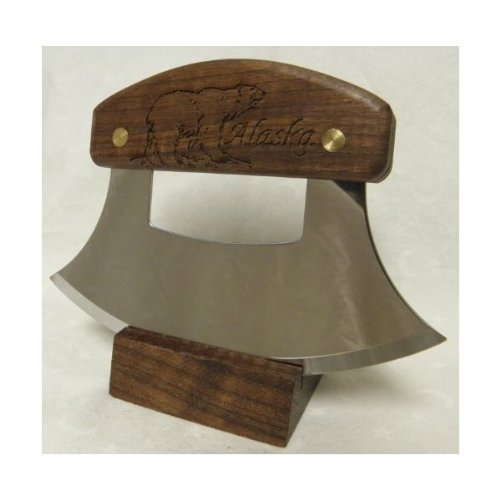 Alaskan Ulu, Inupiat Style with Bear Etched Walnut Handle, 6" by The Ulu Factory von The ULU Factory