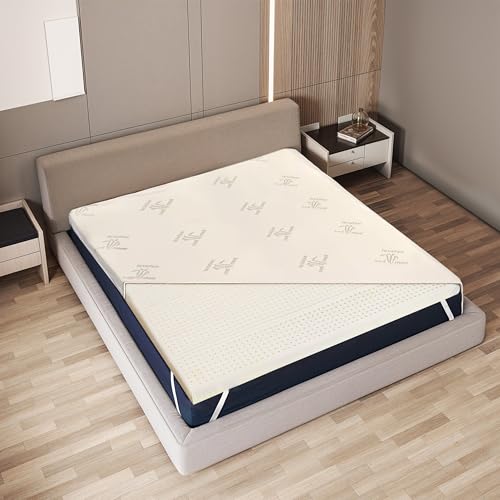 The White Stone Matratzentopper aus Naturlatex 140 x 200 cm | Atmungsaktiver, antiallergischer und Abnehmbarer Bambusbezug | 5 cm dick | Matratzenauflage mit Eckgummis für sicheren Halt The White Stone Matratzentopper aus Naturlatex 140 x 200 cm | Atmungsaktiver, antiallergischer und Abnehmbarer Bambusbezug | 5 cm dick | Matratzenauflage mit Eckgummis für sicheren Halt von The White Stone