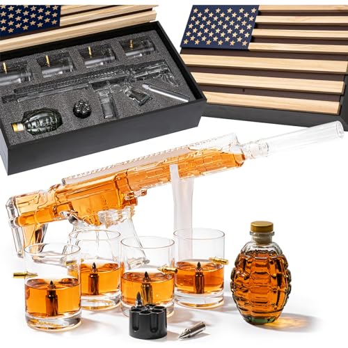AR15 Whiskey-Pistolen-Dekanter-Flaggen-Set – 1000 ml – Geschenkbox mit amerikanischer Flagge und Kugelgläser, Kühler, Waffen-Dekanter, Trinkparty-Zubehör, Marines, Veteranen und Waffen-Enthusiasten von The Wine Savant