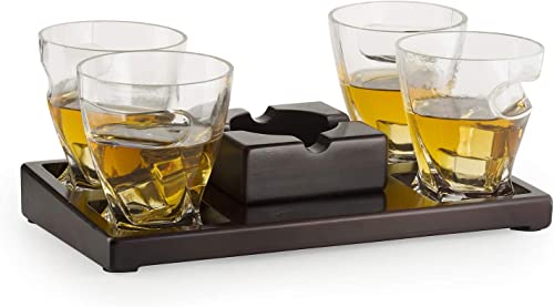 The Wine Savant Vatertagsgeschenk Whiskeyhalter Gläser Set mit 4 altmodischen Whiskeygläsern und einem eleganten Holzsockel – der Weinschnabel, perfekt zum Ausruhen und Trinken Ihrer Lieblingsgeister von The Wine Savant