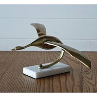 Vintage Vogel Skulptur Aus Messing von The1608shop