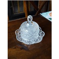Runde Butterdose Aus Avon-Glas Den 1970Er Jahren Mit Deckel Von Fostoria von TheAntiqueCopperFish