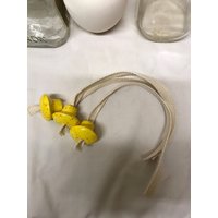 3 Keramik Dochthalter 7/8" Neon Gelb Speckle Öllampe Große Öffnungsflasche Passt Vintage Milchflaschen Dekanter Patron Große Schnaps 3 Keramik Dochthalter 7/8" Neon Gelb Speckle Öllampe Große Öffnungsflasche Passt Vintage Milchflaschen Dekanter Patron Große Schnaps von TheArtRoom1989
