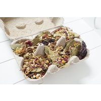 Eierkarton Futter Für Hasen Und Schweinchen | Blüten & Kräuter Mix Kaninchen Meerschweinchen Heu-Schnupftabak Kleintiere Eierkarton Futter Für Hasen Und Schweinchen | Blüten & Kräuter Mix Kaninchen Meerschweinchen Heu-Schnupftabak Kleintiere von TheBinkyBunnyClub