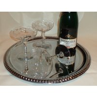 Vintage Glas Grau Geschnittene Blume Und Blatt Toasting Hochzeit Champagner Coupe Cocktail Gläser | 3 von TheBusyBarCart