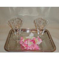 Vintage Glasschliff Ätzoptik Floral Saft Mimosen Cocktail Gläser | 2 - 5 Unzen von TheBusyBarCart