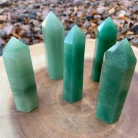 Grüne Aventurin-Turmspitze | Wohlstand & Glück Aventurin Punkte Aventurin-Türme von TheCelticsBrew