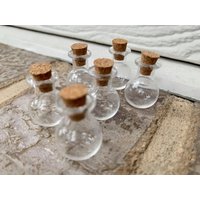 Leere Zauberflasche | 2 Ml Rundes Glasgefäß Mini Kleine Flaschen Mit Korken von TheCelticsBrew